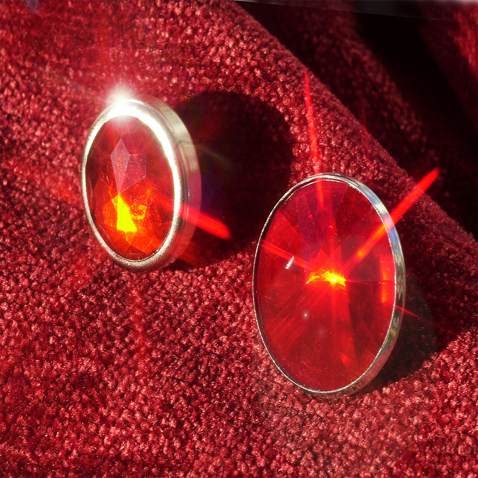 Gem (Diamonte) Buttons - Red